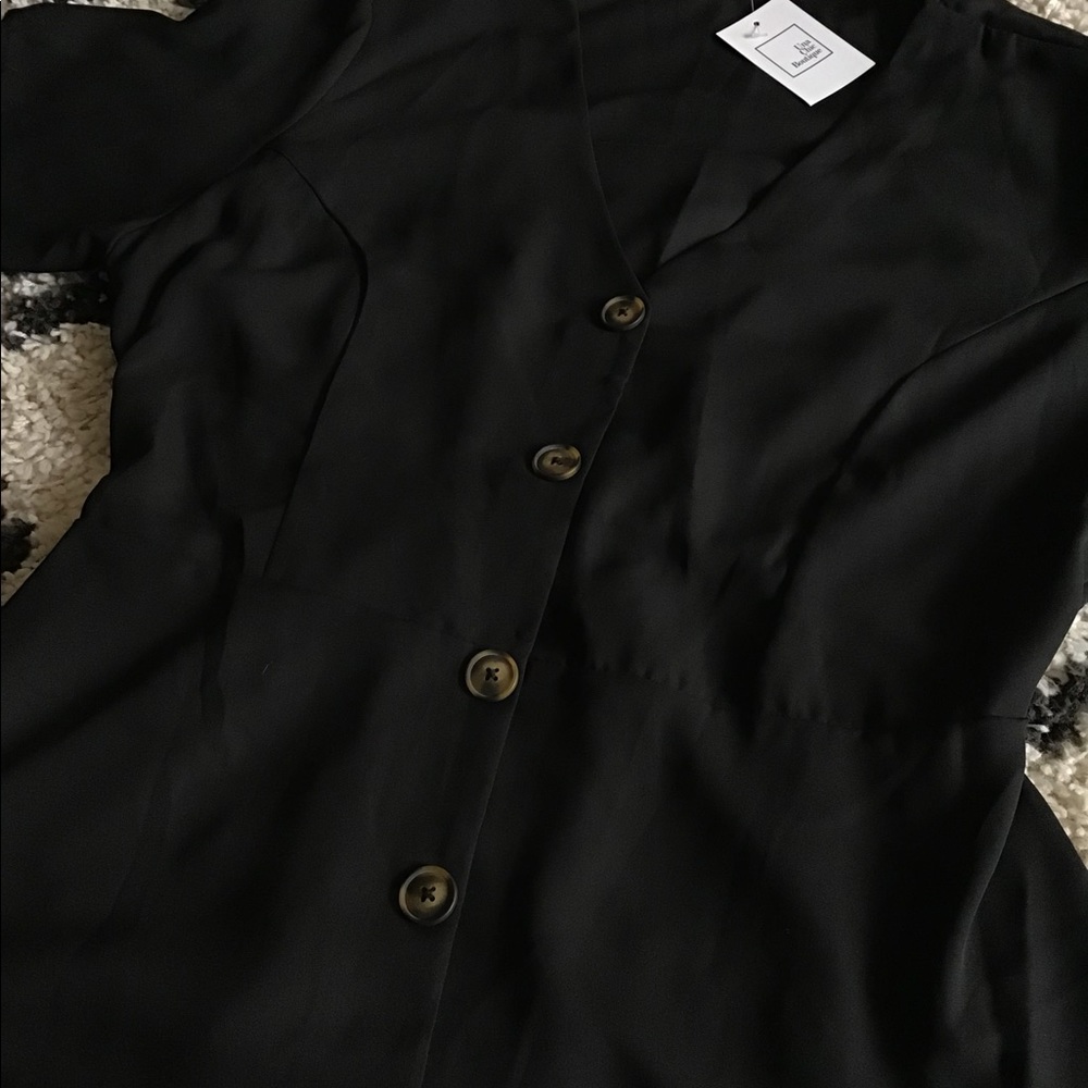 House of Tory Plus Size Blouse - Picture 6 of 6